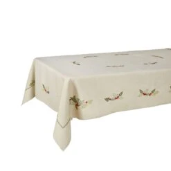 Holly Leaf Fabric Tablecloths / Napkins Xmas Decoration -Halloween Supply Store 069259e6 fc8c 4811 a69c 28fbfab943cf