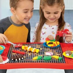 Play-Doh Kitchen Creations Big Grillin Playset 40 Piece BBQ Toy -Halloween Supply Store GRAE8742 6398 EL00 5 opt