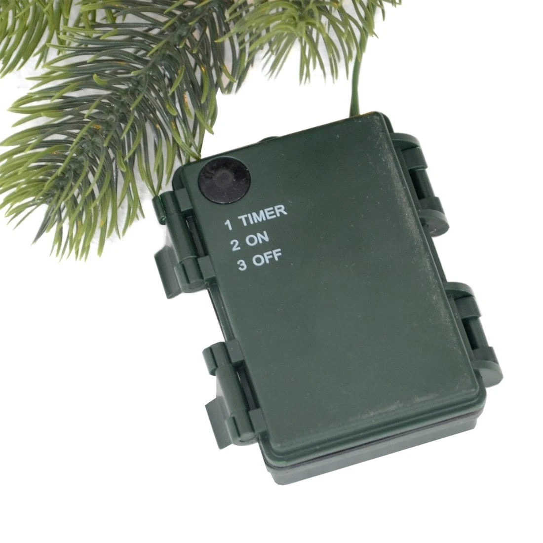 6ft Pre-Lit Green Christmas Garland Indoor/Outdoor With Timer 6 6ft Pre-Lit Green Christmas Garland Indoor/Outdoor With Timer - Image 4